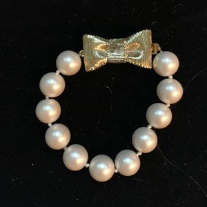 Kate Spade All Wrapped Up in Pearls Cream Bracelet